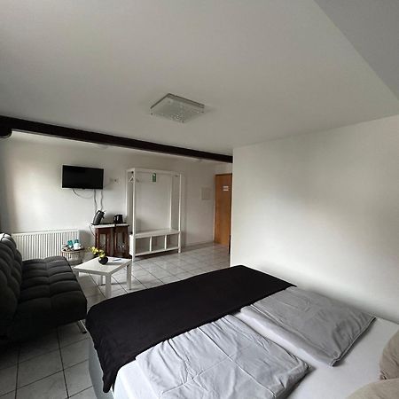 Mikroapartments Klarenthal 사르브루켄 외부 사진